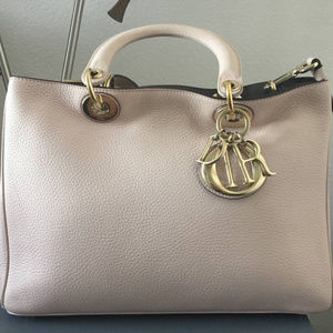 CHRISTIAN DIOR MEDIUM BULLCALF HANDBAG